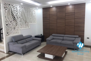 Adjacent 4 bedroom villa for rent in Vinhome Riverside Long Bien